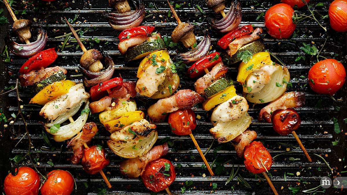 Spieße auf dem Grill