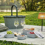 Sommerzeit ist Picknickzeit Sommerzeit ist Picknickzeit