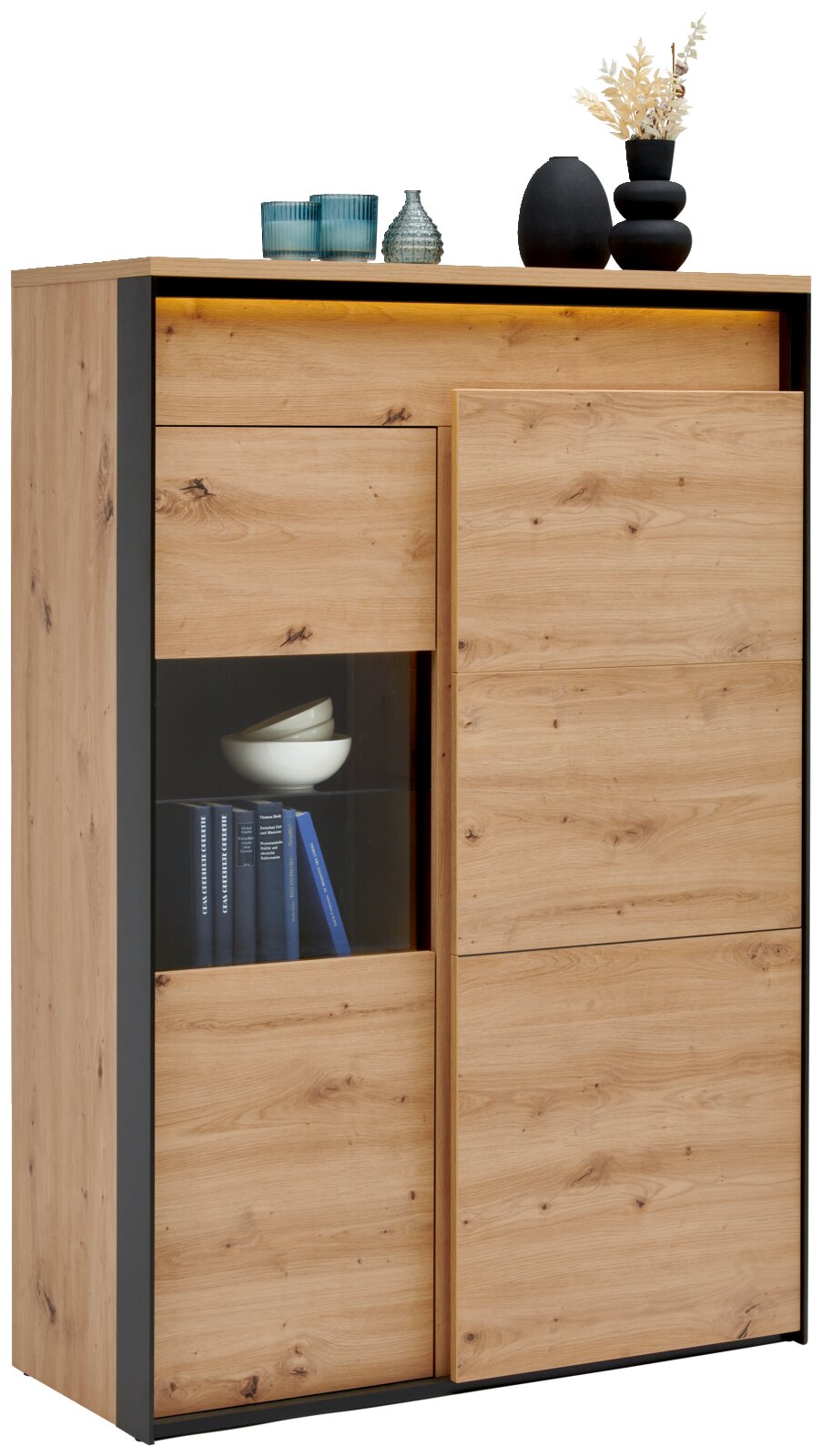 Hom ́in Highboard